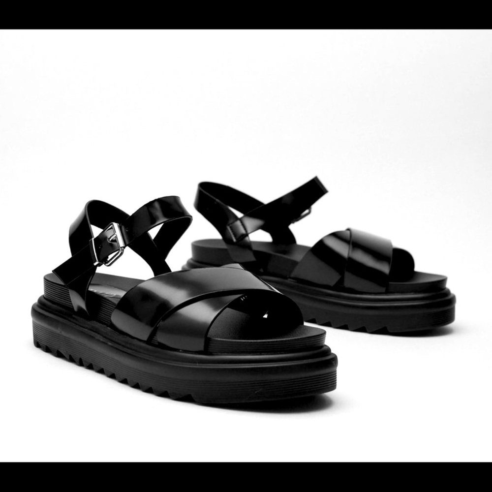 Wide Fit Faux Leather Cross Strap Flatform Sandals